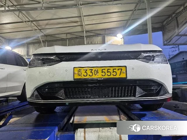 Kia EV6 2022 Белый из Кореи