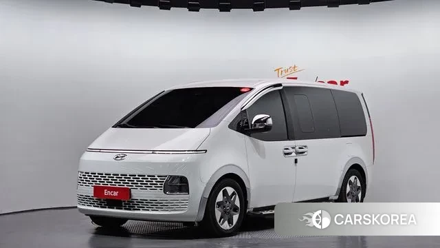 Hyundai Staria 2023 Белый из Кореи