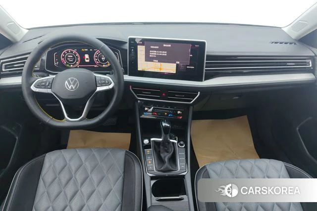 Volkswagen Sagitar 2024 Черный из Китая