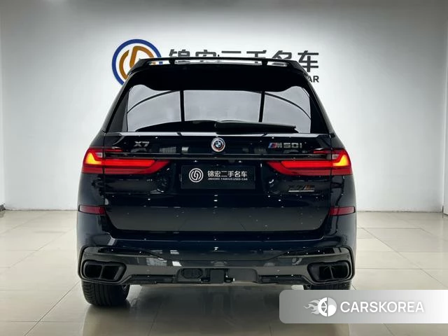 BMW X7 2021 Черный из Китая