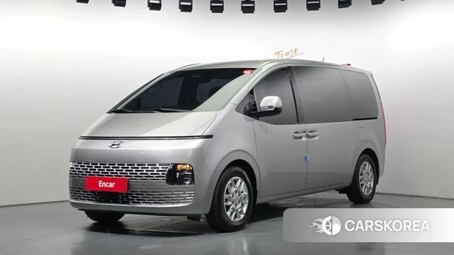 Hyundai Staria 2022 Серебряный из Кореи