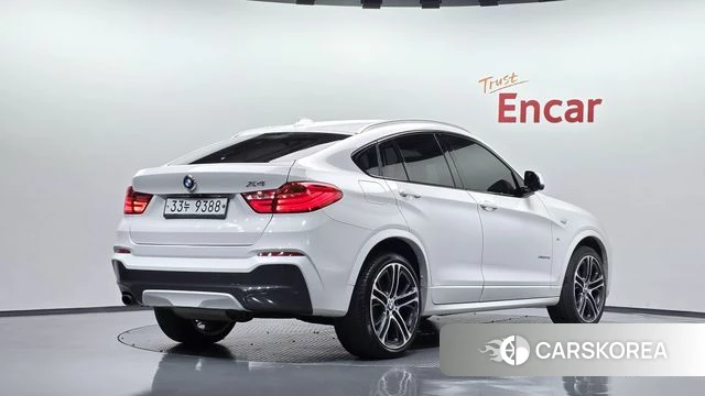 BMW X4 (F26) 2018 Белый из Кореи
