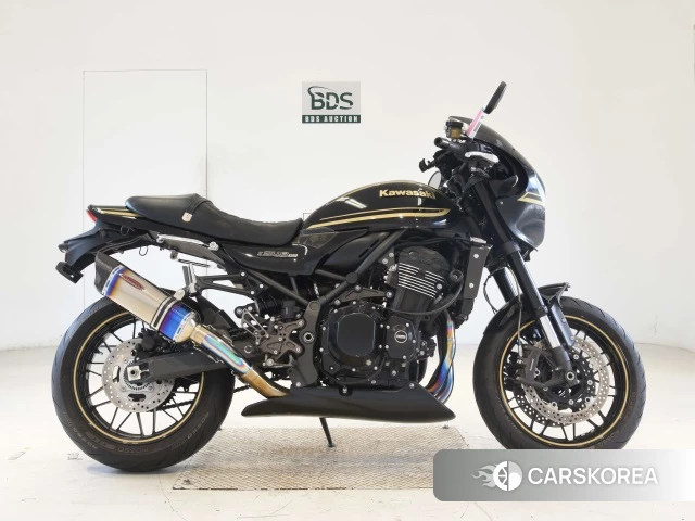 Kawasaki Z900RS CAFE 2022 из Японии