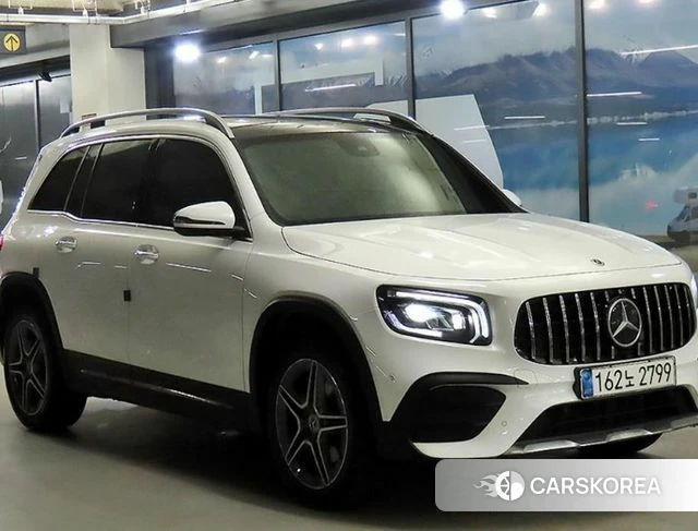 Mercedes-Benz GLB-Class X247 2021 Белый из Кореи