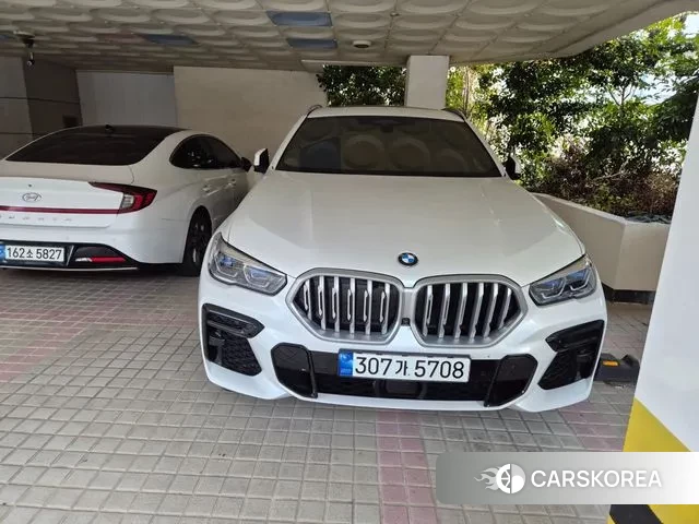 BMW X6 (G06) 2023 Белый из Кореи