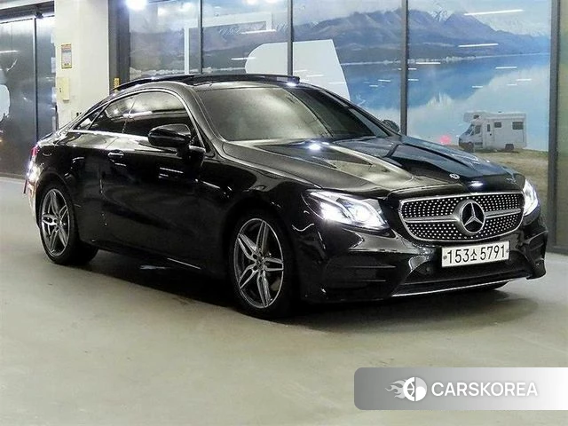 Mercedes-Benz E-Class W213 2018 Черный из Кореи
