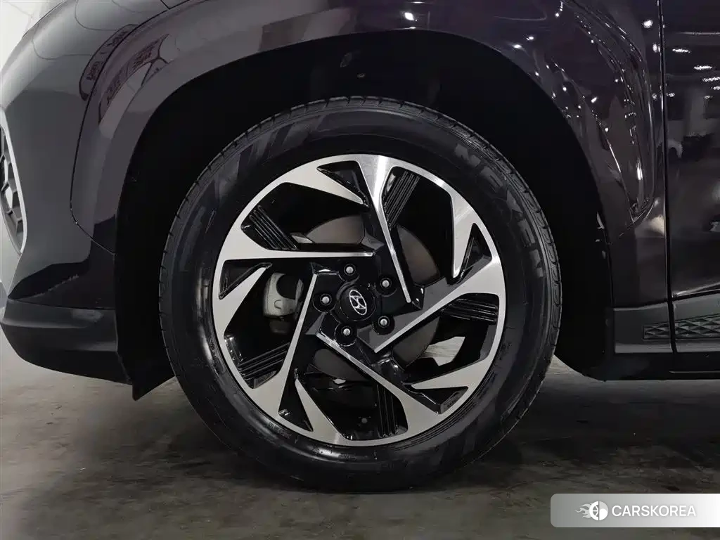 Hyundai Kustu 2022 Champagne/brown из Китая