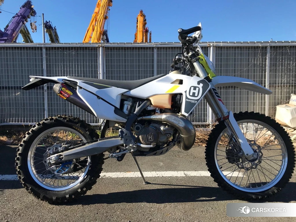 Проданный Husqvarna TE250 2022 из Японии