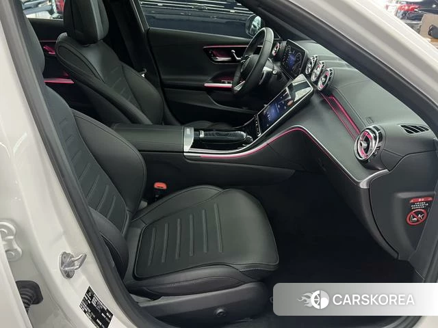 Mercedes-Benz Class C 2023 Белый из Китая