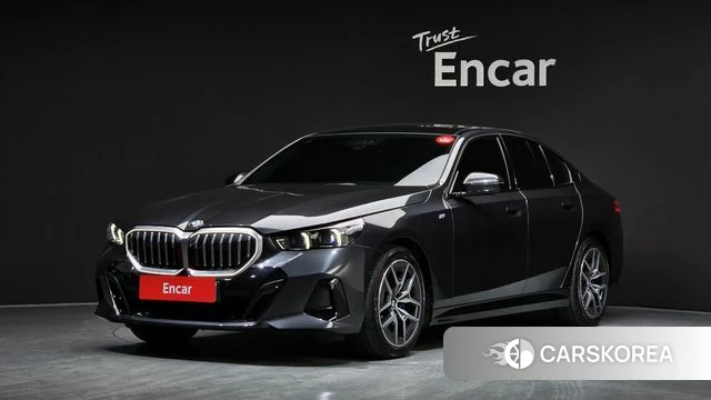 BMW 5 Series (G60) 2024 Серый из Кореи