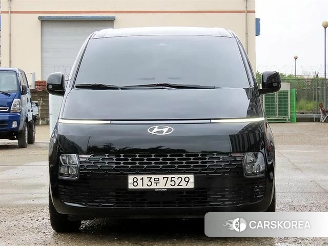 Hyundai Staria 2022 Черный из Кореи