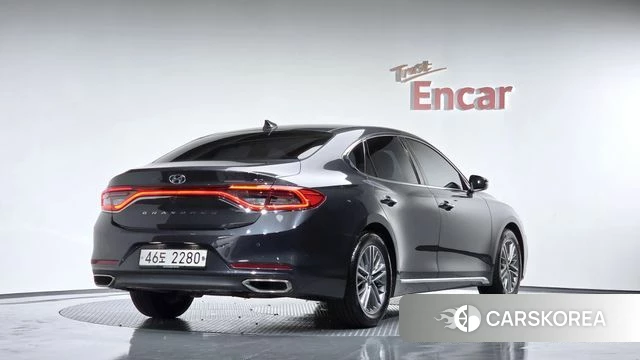 Hyundai Grandeur IG 2018 Серый из Кореи