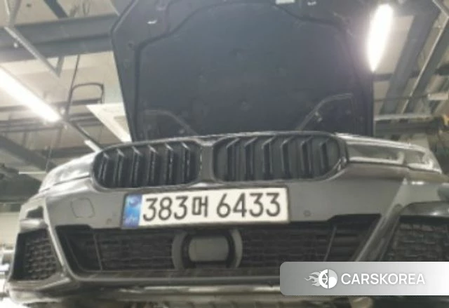 BMW 5 Series (G30) 2022 Серый из Кореи