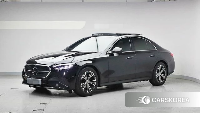 Mercedes-Benz E-Class W214 2024 Черный из Кореи