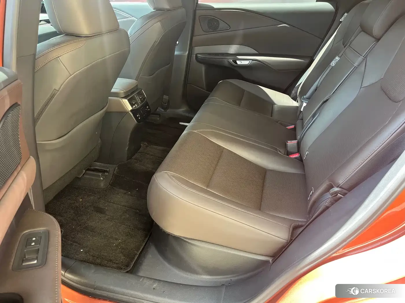 Lexus RX New Energy 2023 Champagne/brown из Китая