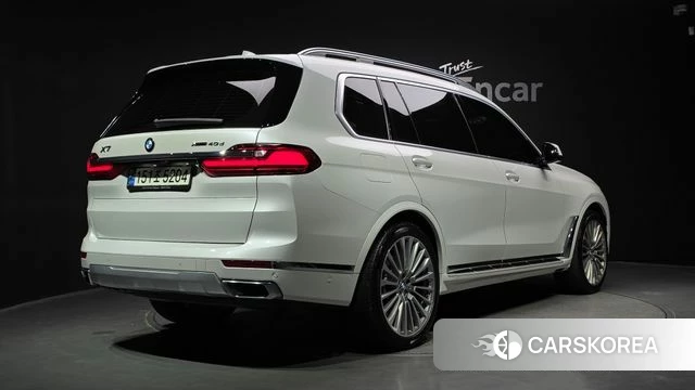 BMW X7 (G07) 2021 Белый из Кореи