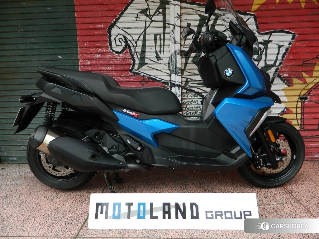 Проданный BMW C400X 2019 из Японии
