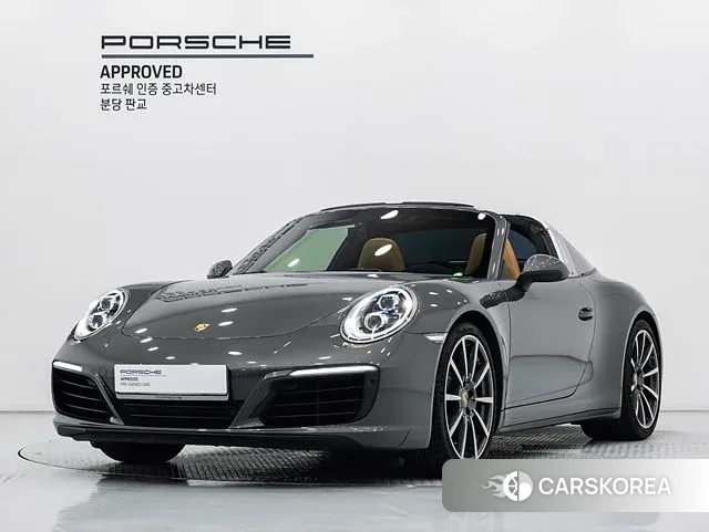 Porsche 911 2018 Серый из Кореи
