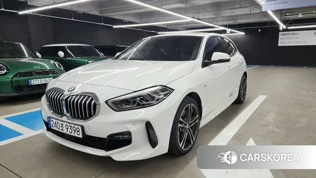 BMW 1 Series (F40) 2023 Белый из Кореи