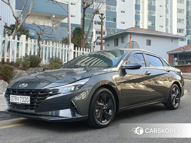 Hyundai Avante Hybrid (CN7) 2020 Серый из Кореи