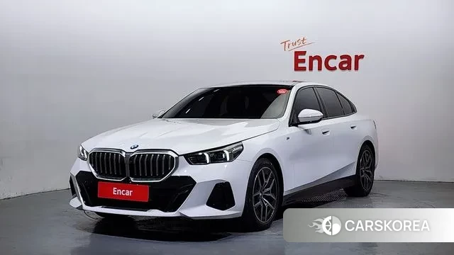 BMW 5 Series (G60) 2024 Белый из Кореи