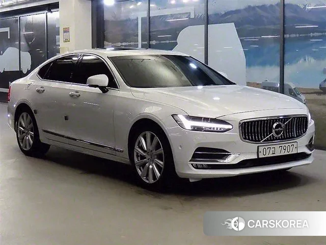Volvo S90 2019 Белый из Кореи