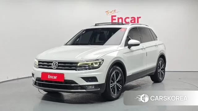 Volkswagen Tiguan second Generation 2020 Белый из Кореи