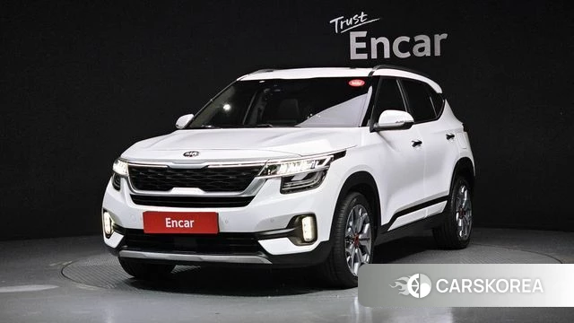 Kia Seltos 2020 Белый из Кореи