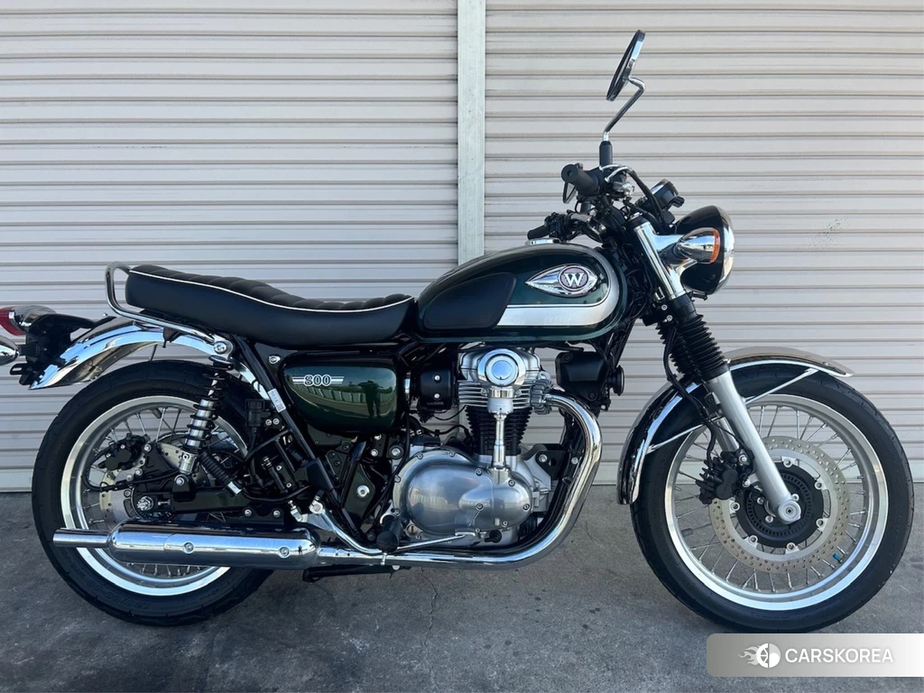 Проданный Kawasaki W800 2021 из Японии, фото 2