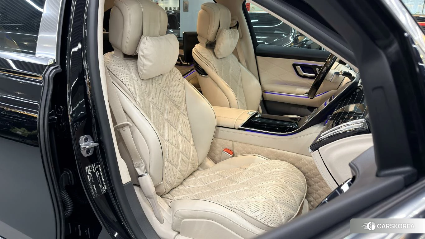 Mercedes-Benz Maybach S-class 2021 Черный из Китая