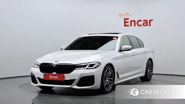 BMW 5 Series (G30) 2023 Белый из Кореи