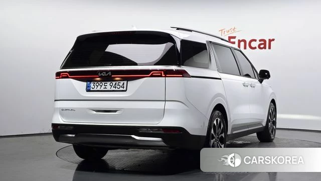 Kia Carnival 4th generation 2022 Белый из Кореи