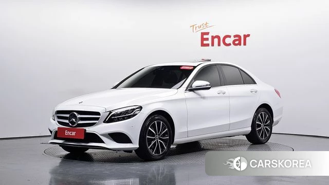 Mercedes-Benz C-Class W205 2020 Белый из Кореи