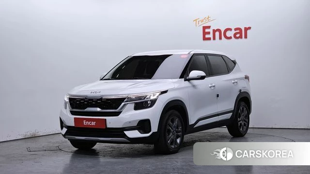 Kia Seltos 2022 Белый из Кореи