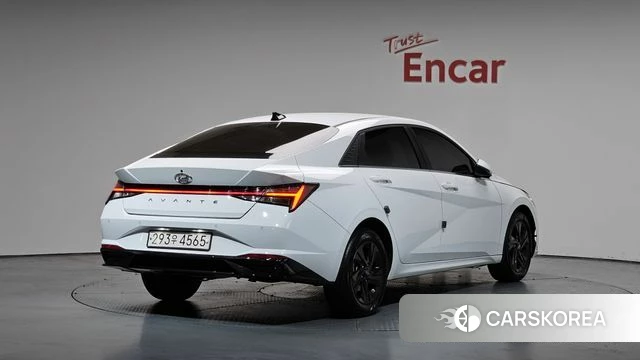 Hyundai Avante (CN7) 2020 Белый из Кореи