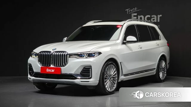 BMW X7 (G07) 2021 Белый из Кореи