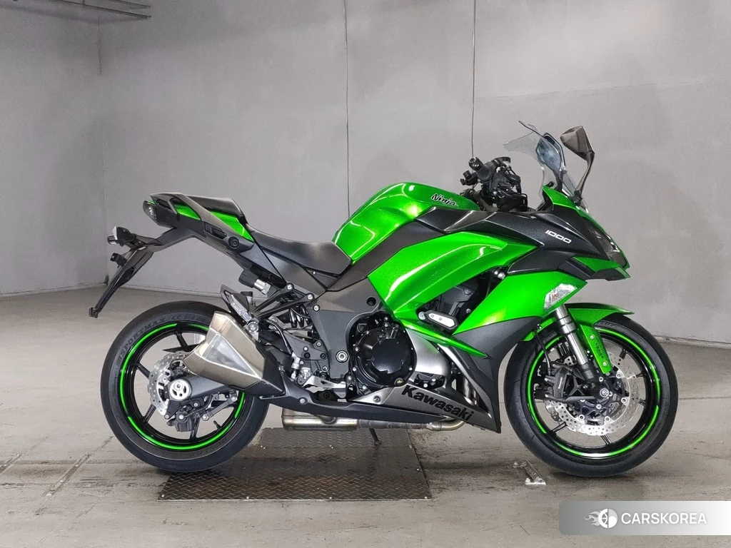 Проданный Kawasaki NINJA 1000 2017 из Японии