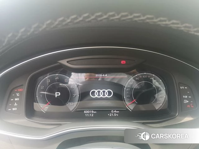 Audi A6L 2022 Серебристо-серый из Китая