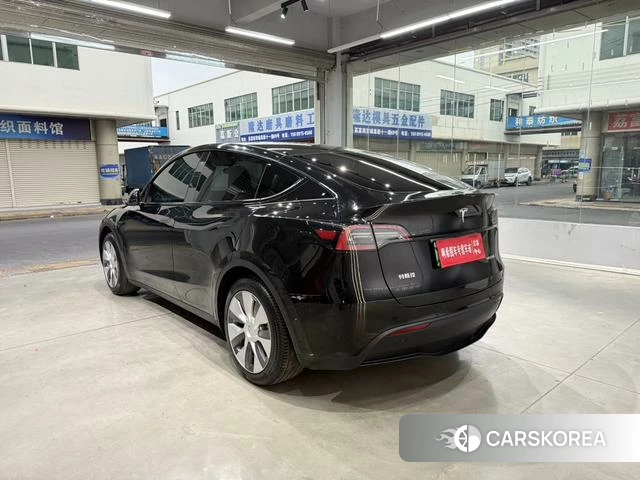 Tesla Model Y 2023 Черный из Китая