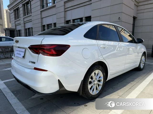 Chevrolet Cruze 2023 Белый из Китая