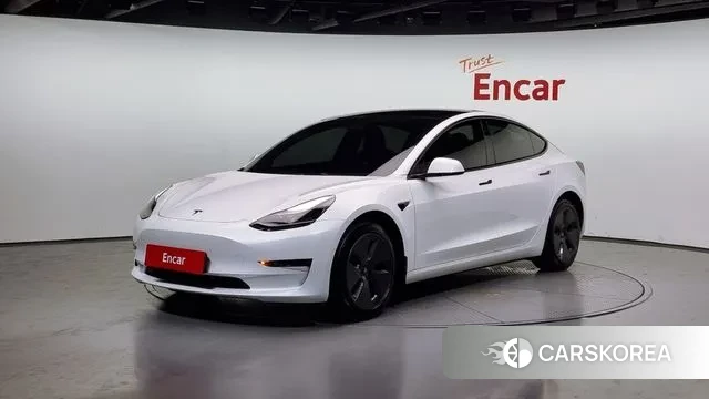 Tesla Model 3 2022 Белый из Кореи