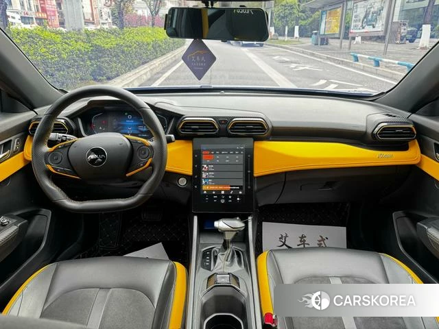 Dongfeng Fengshen Yi Hyun 2023 Темно-серый из Китая
