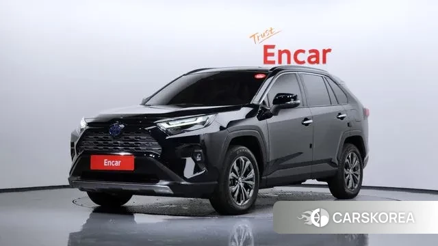 Toyota RAV4 5th Generation 2023 Черный из Кореи