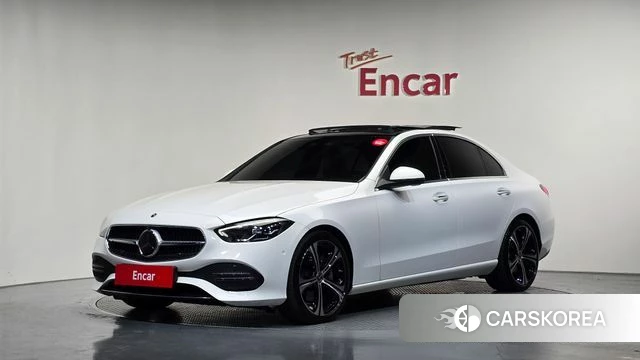 Mercedes-Benz C-Class W206 2024 Белый из Кореи