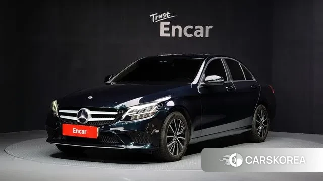 Mercedes-Benz C-Class W205 2019 Темно-зеленый из Кореи