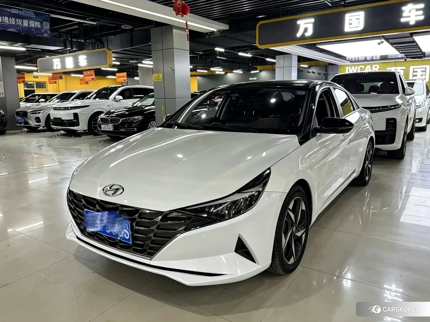 Hyundai Elantra 2021 Белый из Китая