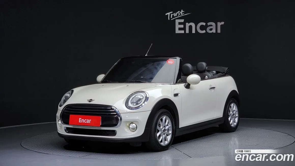 Mini Cooper Convertible 2019 Жемчужный цвет из Кореи
