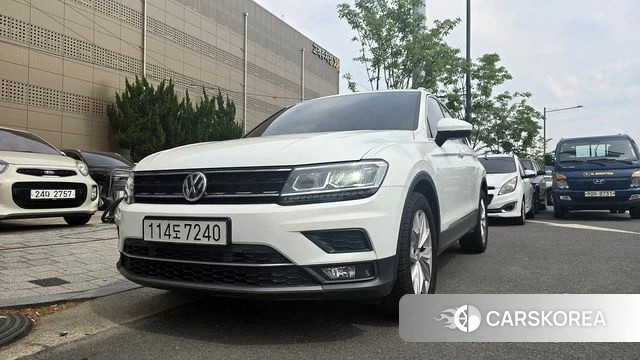 Volkswagen Tiguan second Generation 2020 Белый из Кореи