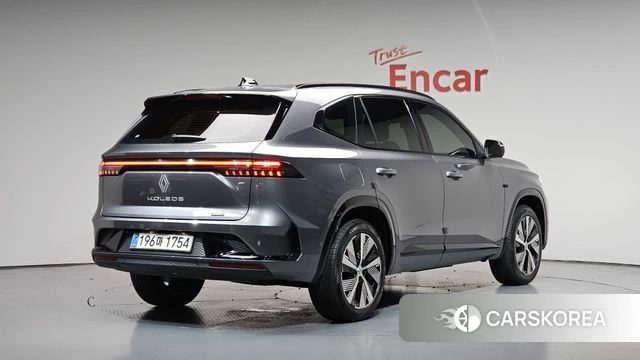 Renault Korea (Samsung) Grand Coleos 2025 Серебристо-серый из Кореи