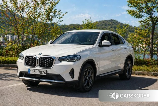 BMW X4 (G02) 2023 Белый из Кореи